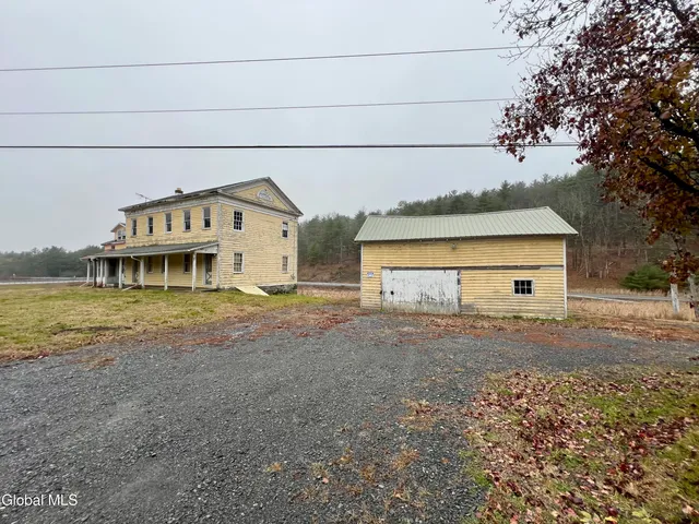 $124,900 | 524 Copeland Hill Road, Coeymans, NY 12046