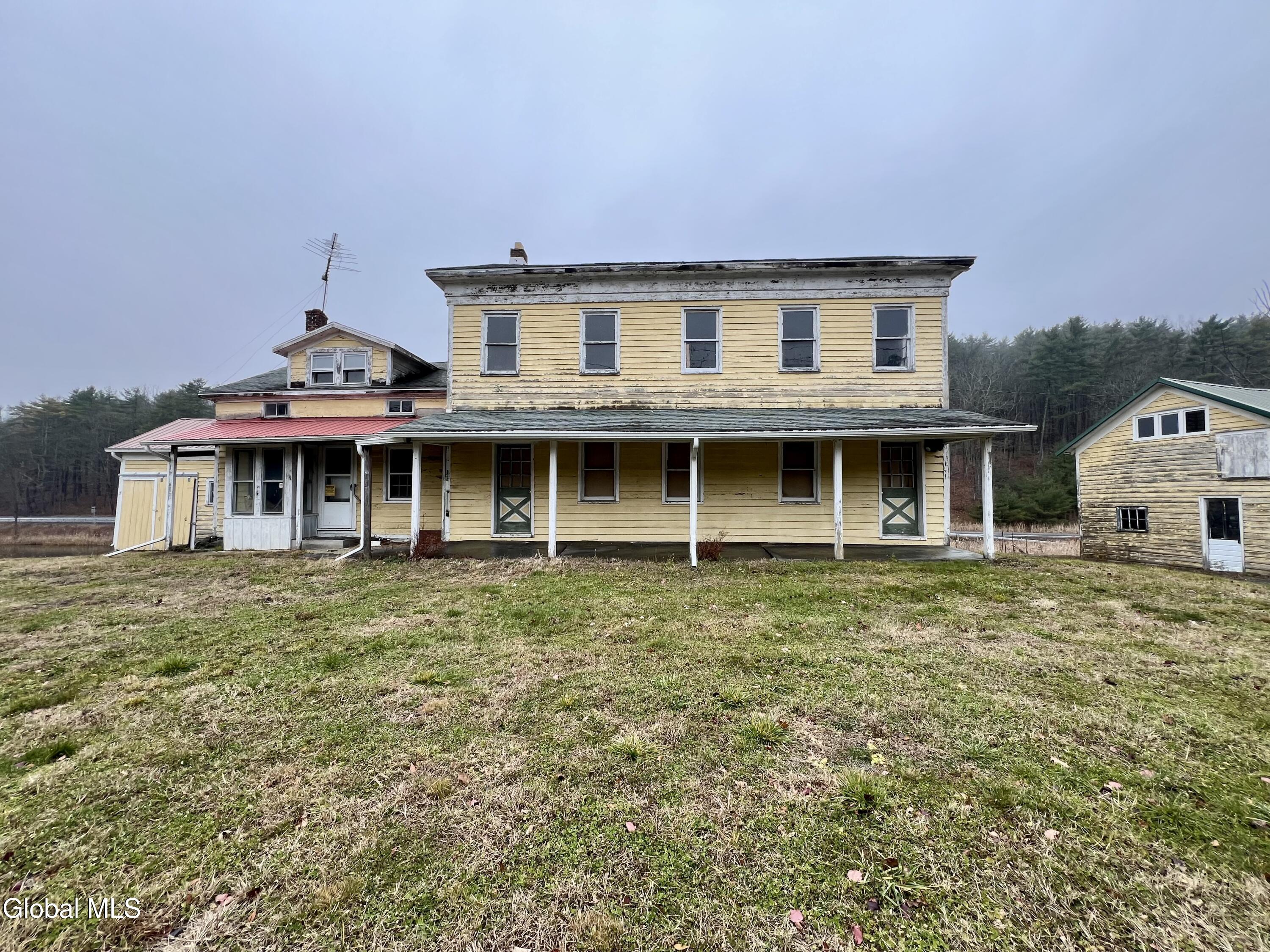 524 Copeland Hill Road Coeymans, NY 12046 - Photo 2 of 12 IMG_0230