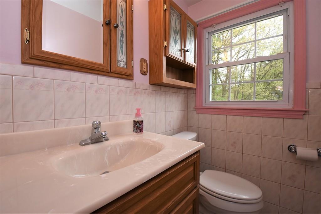 241 Andover Road Billerica, MA 01821 - Photo 15 of 35