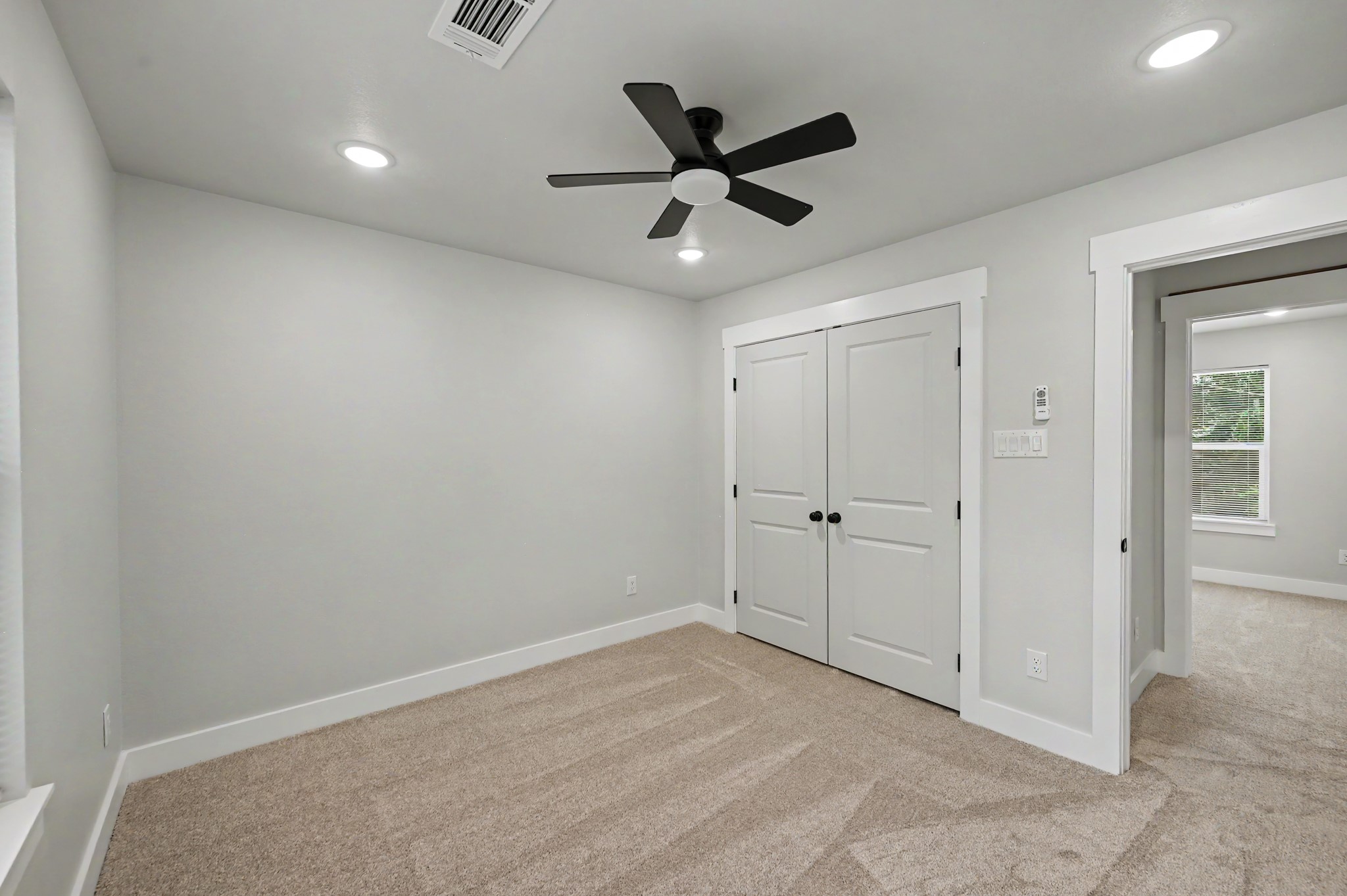 116 Sun City Lane Conroe, TX 77304 - Photo 31 of 39