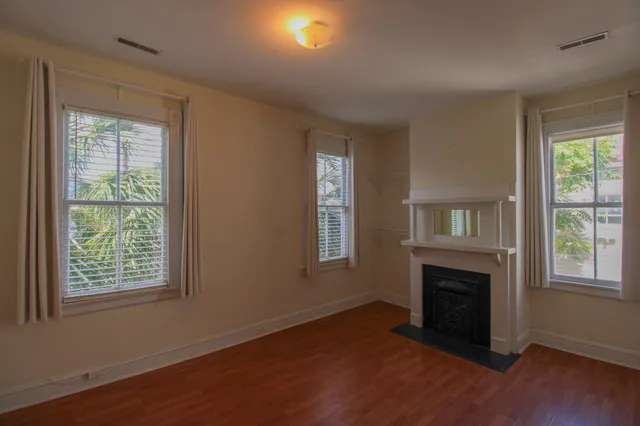 $1,930 | 3 Woolfe Street, Unit B, Charleston, SC 29403