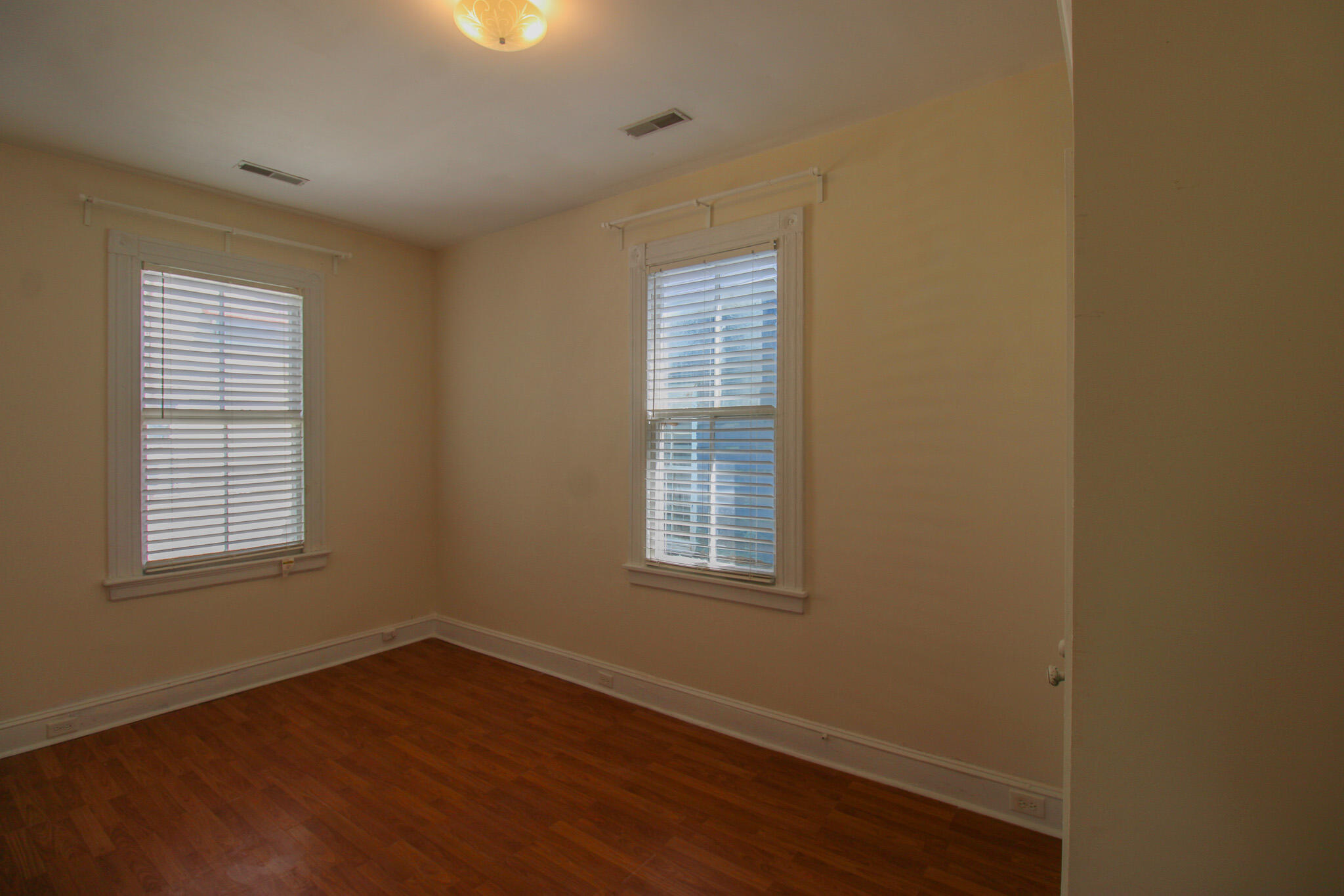 3 Woolfe Street, Unit B Charleston, SC 29403 - Photo 7 of 10 IMG_7328