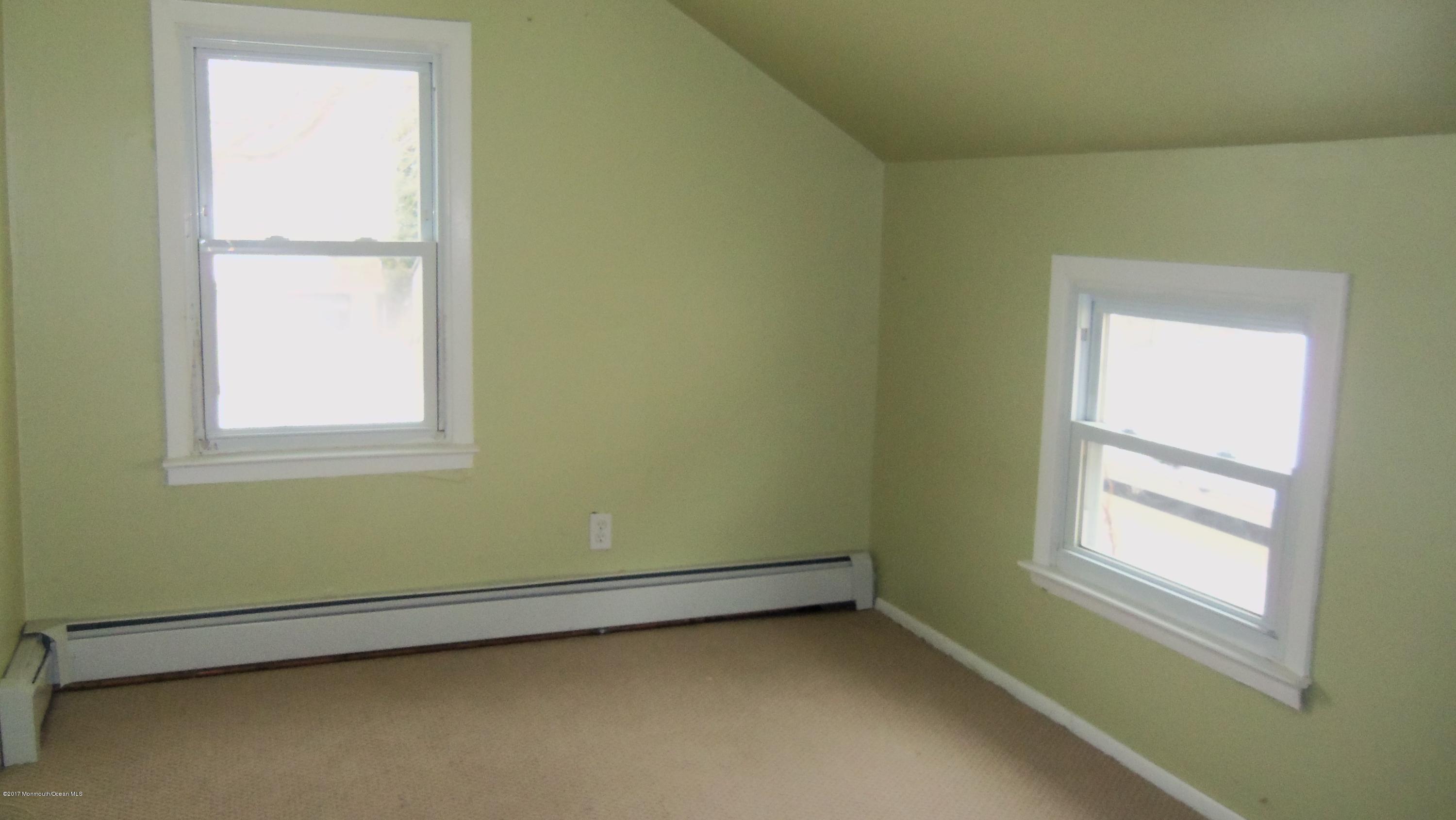 63 Fulton Street Keyport, NJ 07735 - Photo 6 of 12 bonus room with closet in hall