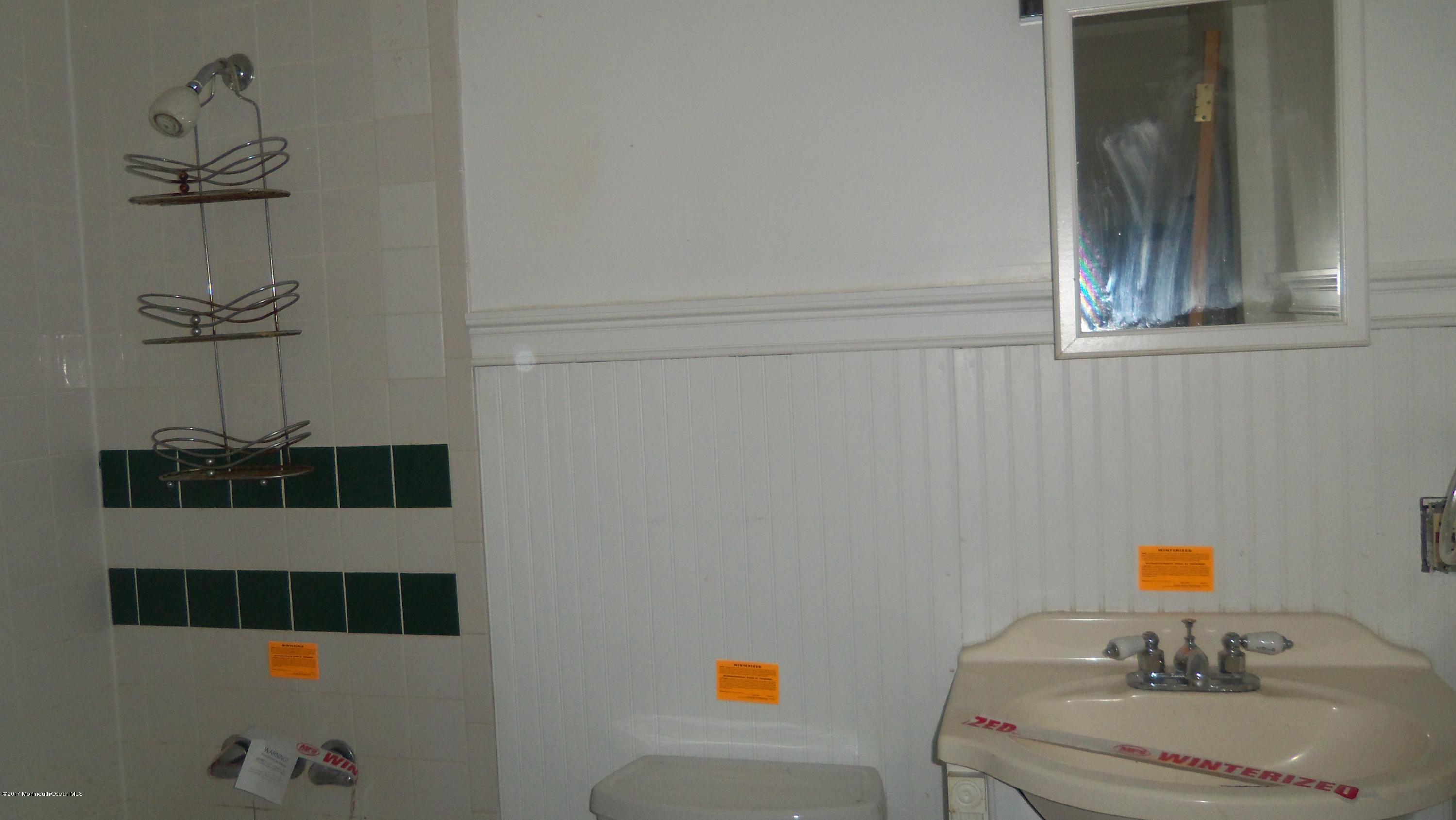 63 Fulton Street Keyport, NJ 07735 - Photo 9 of 12 bathroom