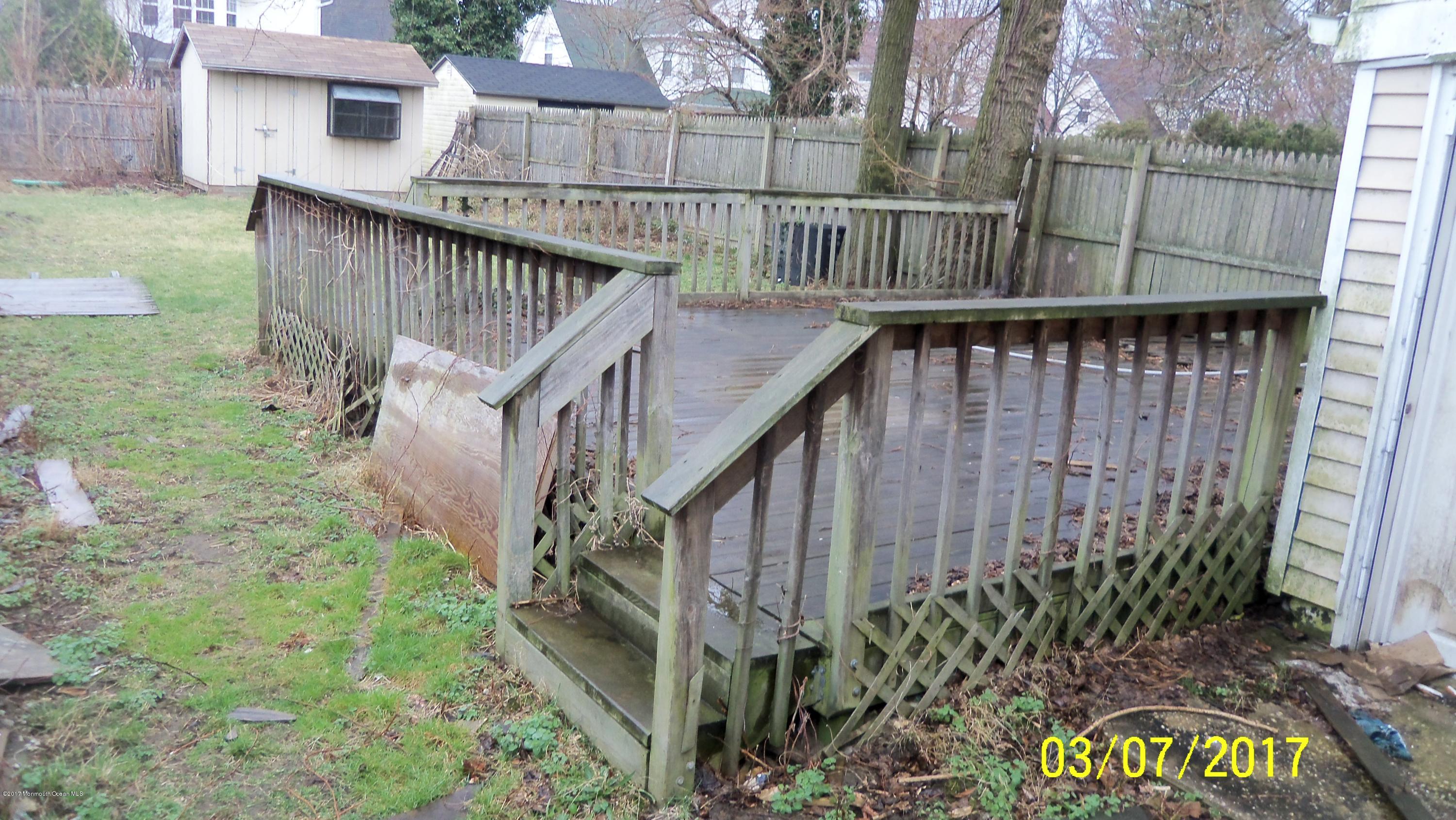 63 Fulton Street Keyport, NJ 07735 - Photo 10 of 12 deck