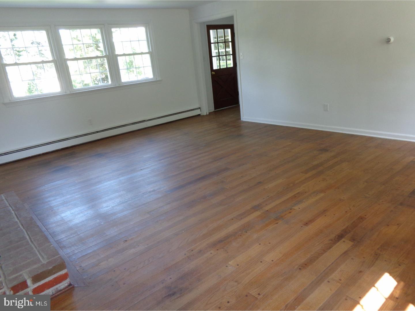 2784 Egypt Road Audubon, PA 19403 - Photo 4 of 20 Gallery Image 4