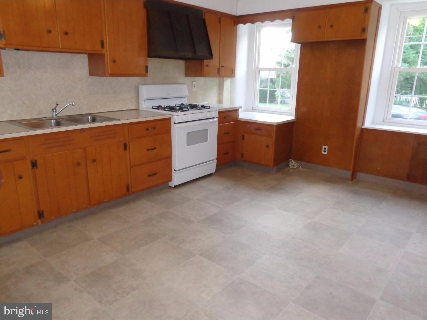 2784 Egypt Road Audubon, PA 19403 - Photo 5 of 20 Gallery Image 5