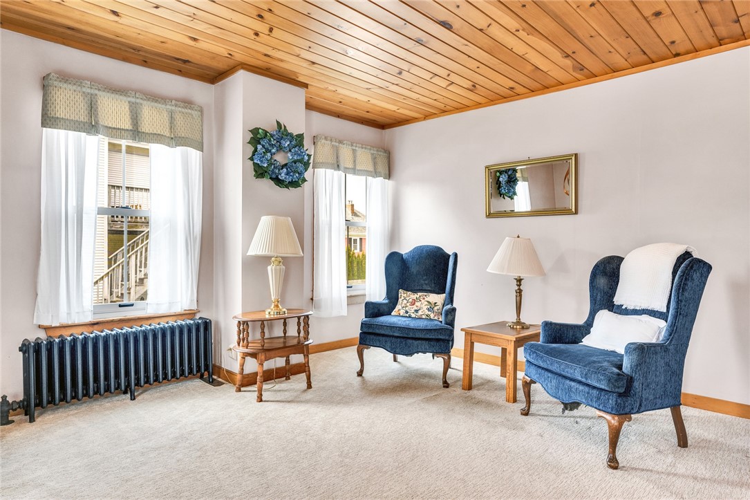 38 School Street Westerly, RI 02891 - Photo 3 of 21