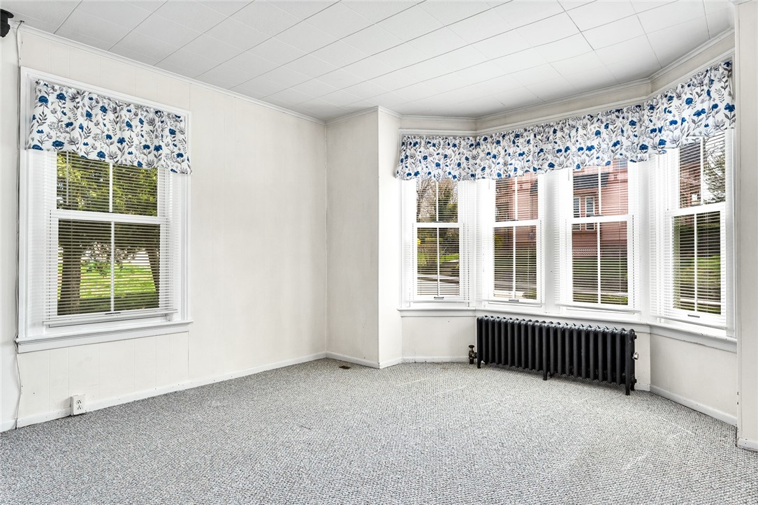 38 School Street Westerly, RI 02891 - Photo 7 of 21