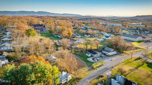 $36,000 | 544 Oakwood Street, Unit 34, Bristol, TN 37620