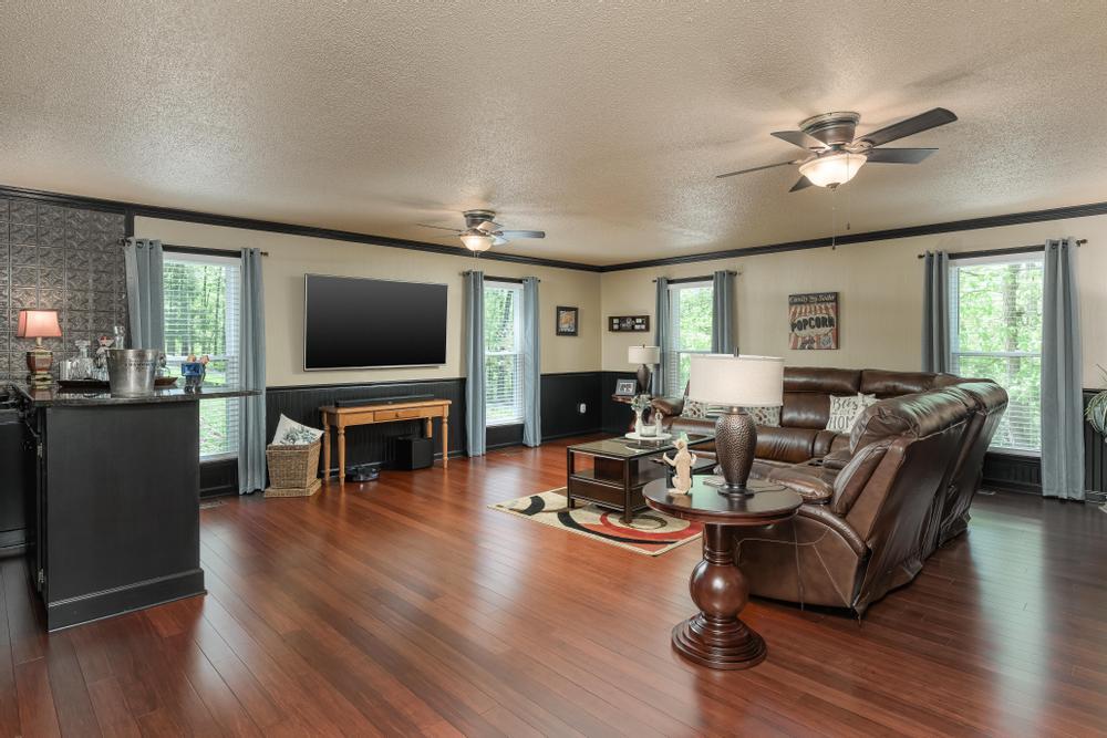 9237 Evening Shadow Drive Chattanooga, TN 37421 - Photo 27 of 40 2023_04_April_9237_Evening_Shadow_Dr_003