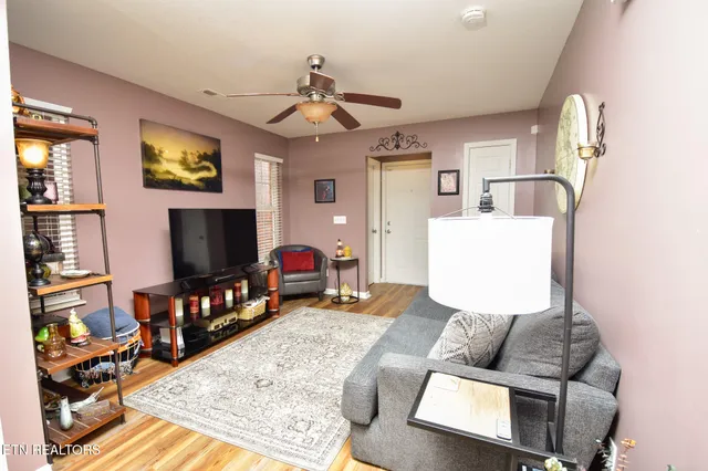 $249,900 | 812 Blue Spruce Way, Unit 5, Knoxville, TN 37912