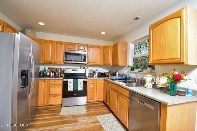 $249,900 | 812 Blue Spruce Way, Unit 5, Knoxville, TN 37912