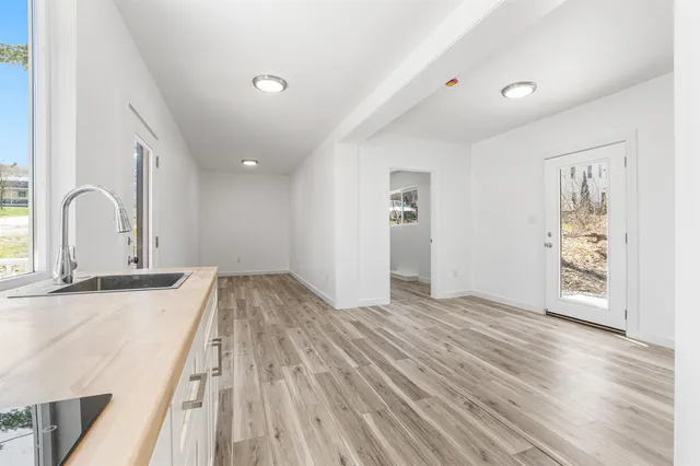 $225,000 | 15 Highland Avenue, Claremont, NH 03743