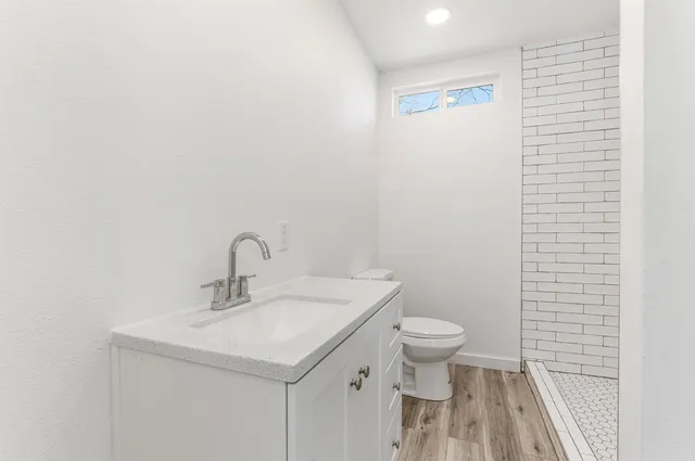 $225,000 | 15 Highland Avenue, Claremont, NH 03743