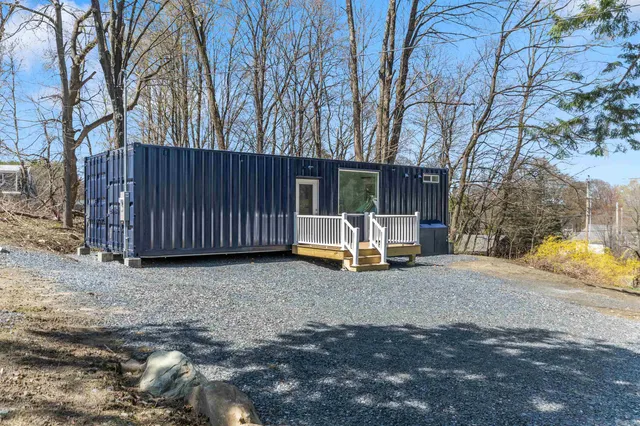 $225,000 | 15 Highland Avenue, Claremont, NH 03743