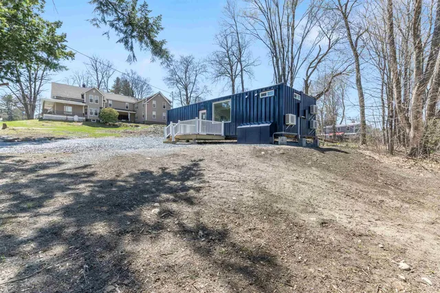 $225,000 | 15 Highland Avenue, Claremont, NH 03743