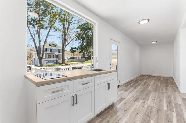 $225,000 | 15 Highland Avenue, Claremont, NH 03743