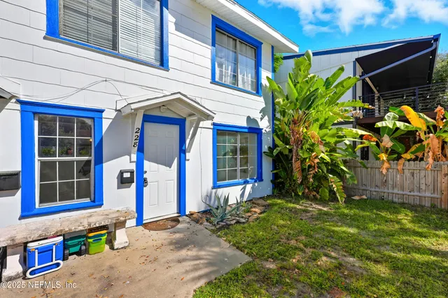 $2,150 | 228 Oleander Street, Neptune Beach, FL 32266