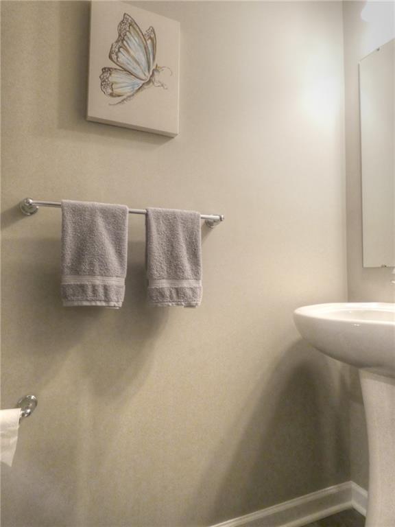 380 Trinity Way Wexford, PA 15090 - Photo 27 of 27 POWDER ROOM