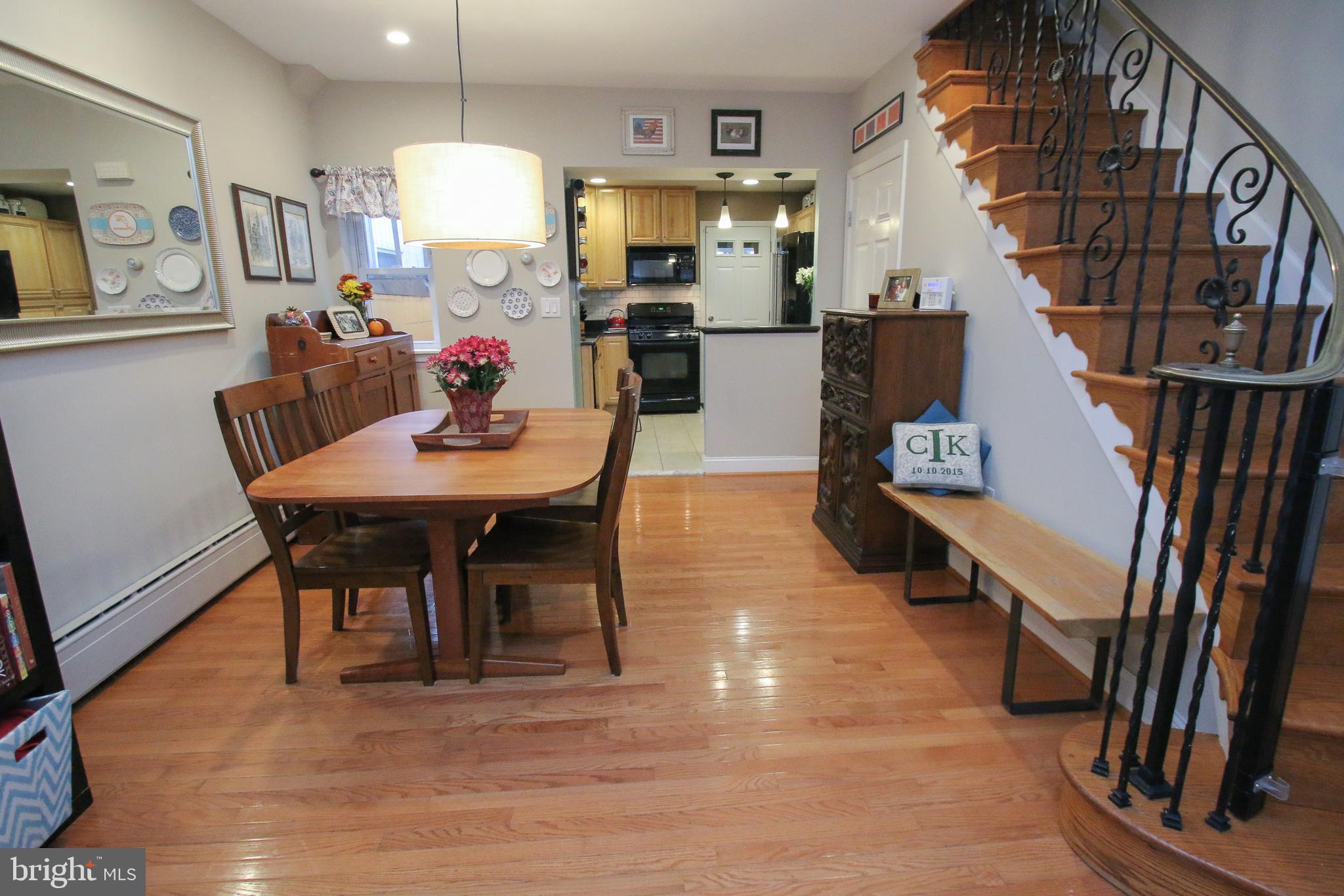 1229 Gerritt Street Philadelphia, PA 19147 - Photo 4 of 24 Gallery Image 4