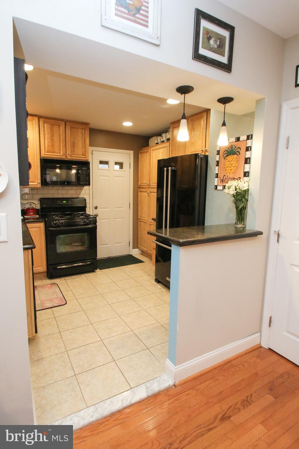 1229 Gerritt Street Philadelphia, PA 19147 - Photo 9 of 24 Gallery Image 9