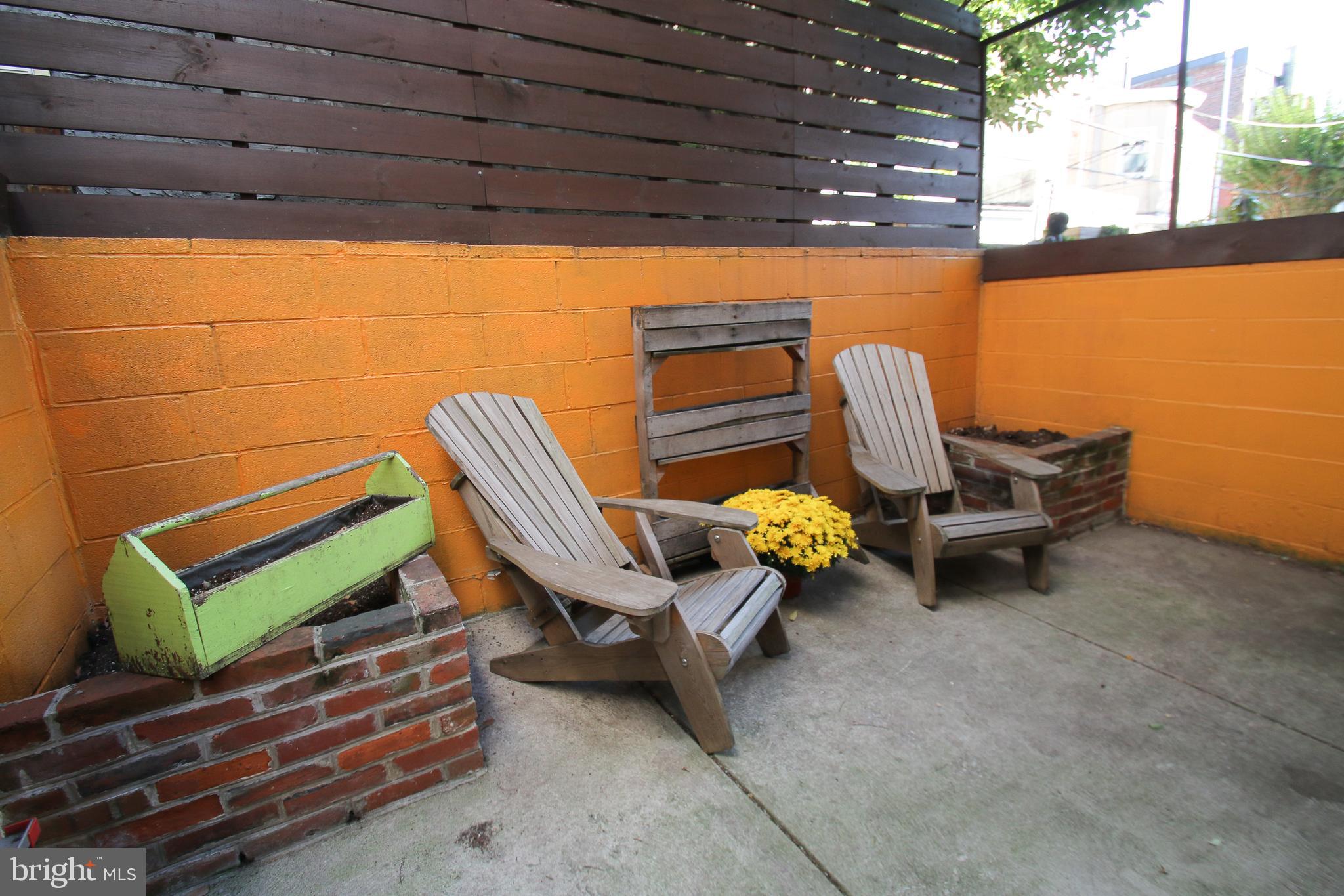 1229 Gerritt Street Philadelphia, PA 19147 - Photo 10 of 24 Gallery Image 10