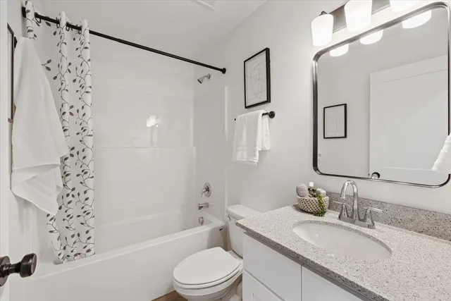 $479,800 | 1912 West Buckeye Avenue, Spokane, WA 99205