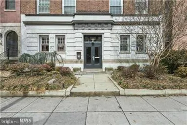 $2,100 | 1705 P Street Northwest, Unit 2, Washington, DC 20036