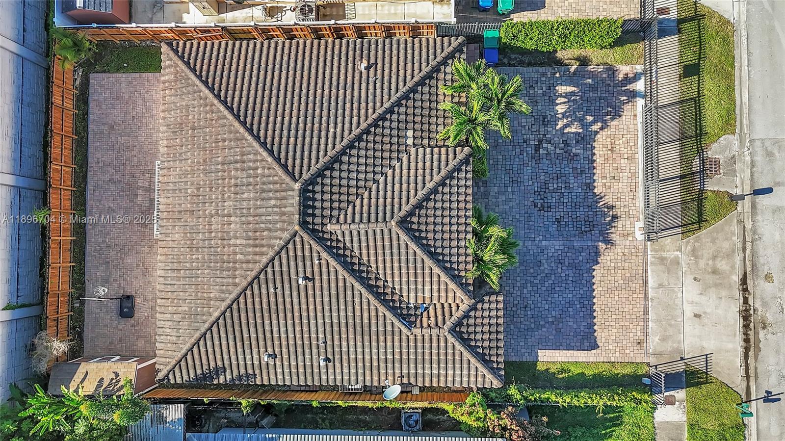 27109 Southwest 133rd Court Homestead, FL 33032 - Photo 6 of 48 a view of a brick wall with staircase