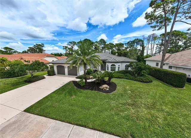 $895,000 | 2072 Tocobaga Lane, Nokomis, FL 34275