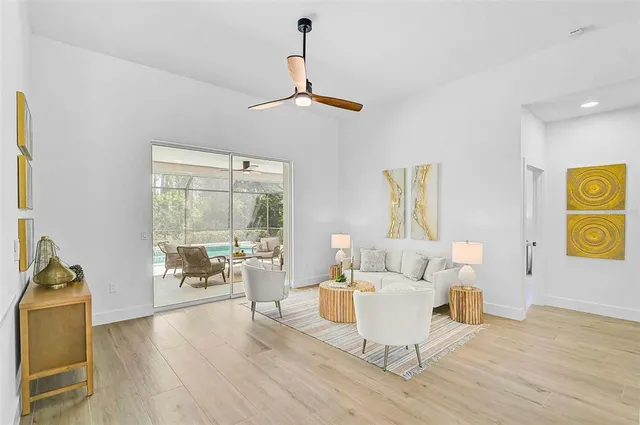 $895,000 | 2072 Tocobaga Lane, Nokomis, FL 34275