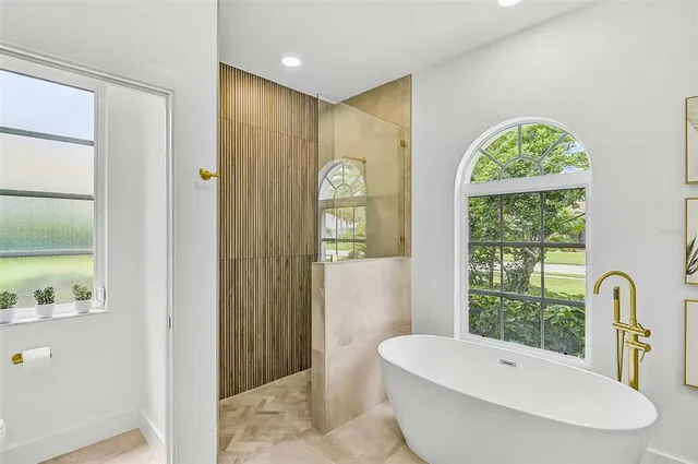 $895,000 | 2072 Tocobaga Lane, Nokomis, FL 34275