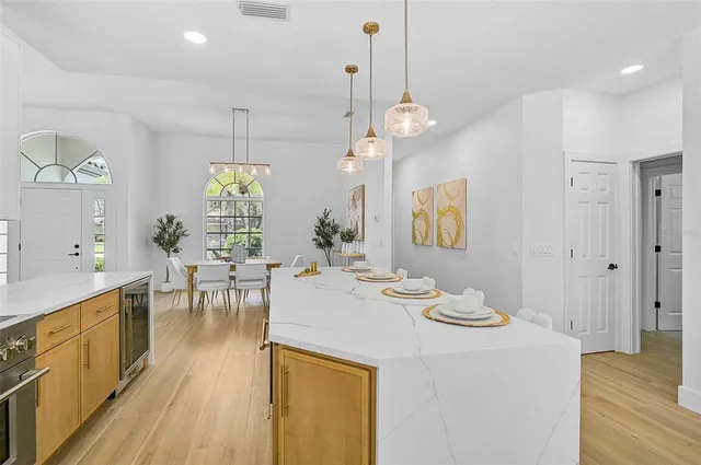 $895,000 | 2072 Tocobaga Lane, Nokomis, FL 34275