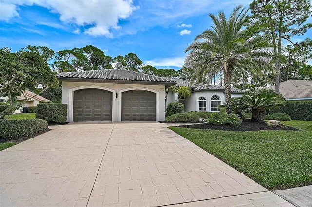 $895,000 | 2072 Tocobaga Lane, Nokomis, FL 34275