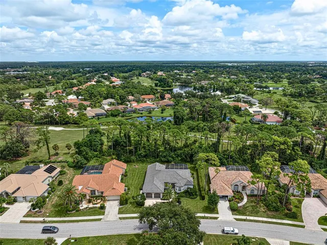 $895,000 | 2072 Tocobaga Lane, Nokomis, FL 34275