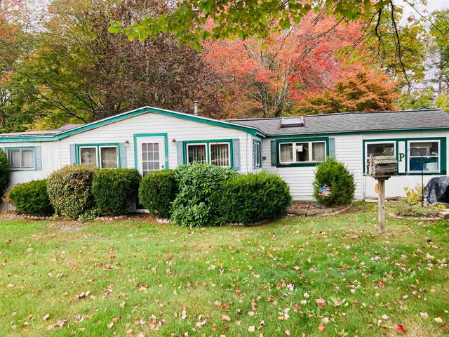 $325,000 | 13 Elm Street, Epping, NH 03042