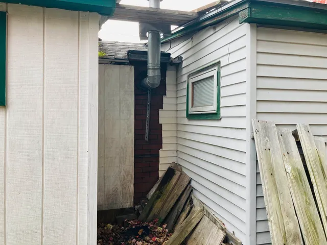 $325,000 | 13 Elm Street, Epping, NH 03042