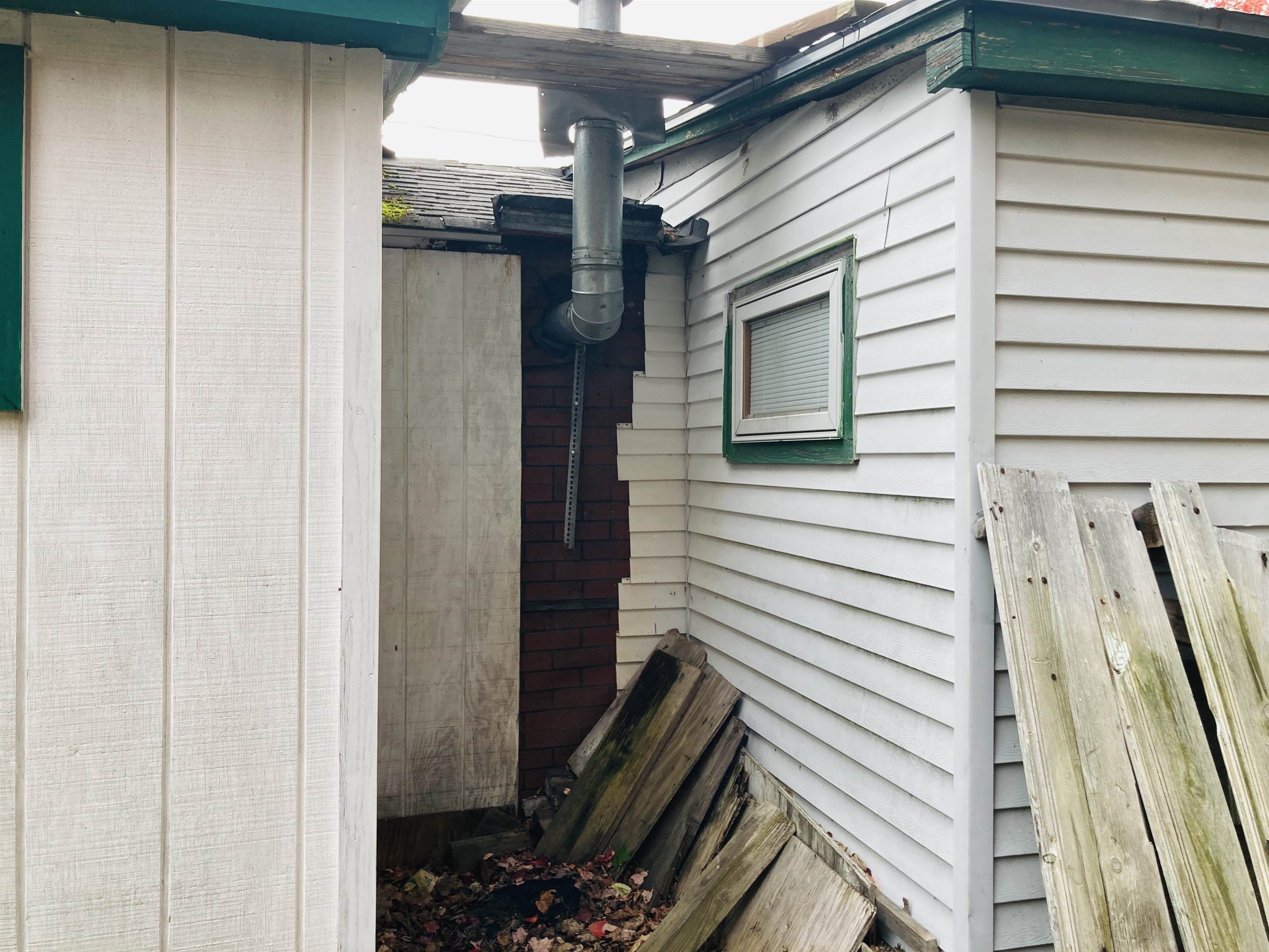 13 Elm Street Epping, NH 03042 - Photo 13 of 17