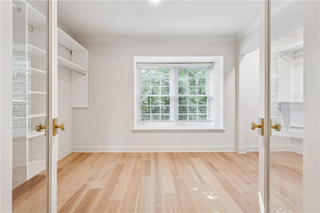 107 La Rue Place Northwest Atlanta, GA 30327 - Photo 18 of 29