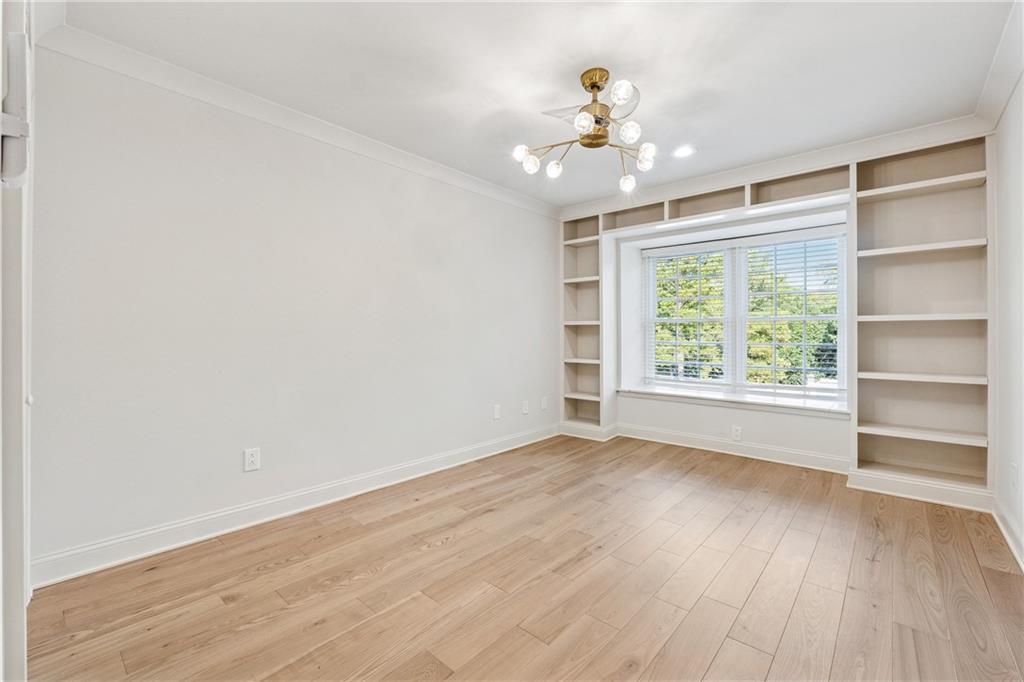 107 La Rue Place Northwest Atlanta, GA 30327 - Photo 19 of 29