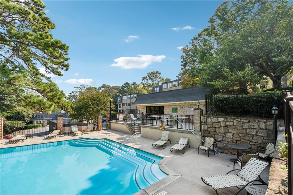 107 La Rue Place Northwest Atlanta, GA 30327 - Photo 25 of 29