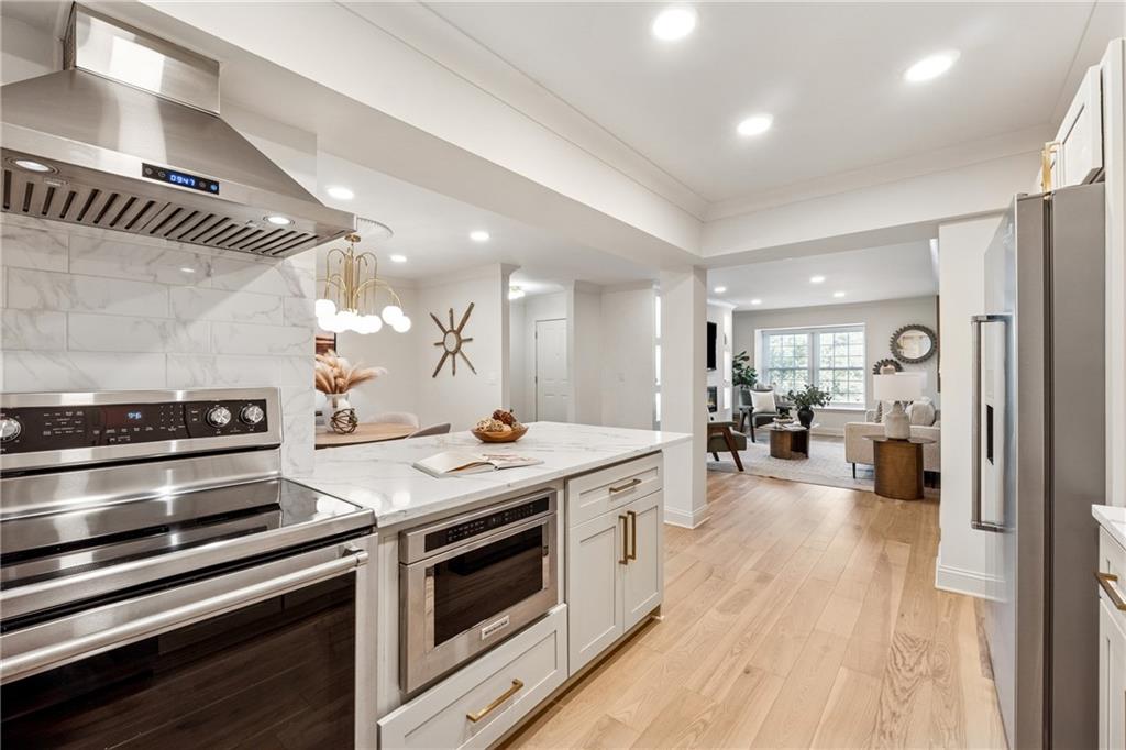 107 La Rue Place Northwest Atlanta, GA 30327 - Photo 8 of 29