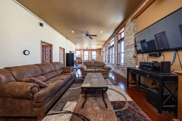$134,988 | 19 2nd Avenue Southeast, Fairfax, MN 55332