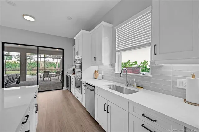 $15,000 | 15111 Pescara Street, Naples, FL 34114