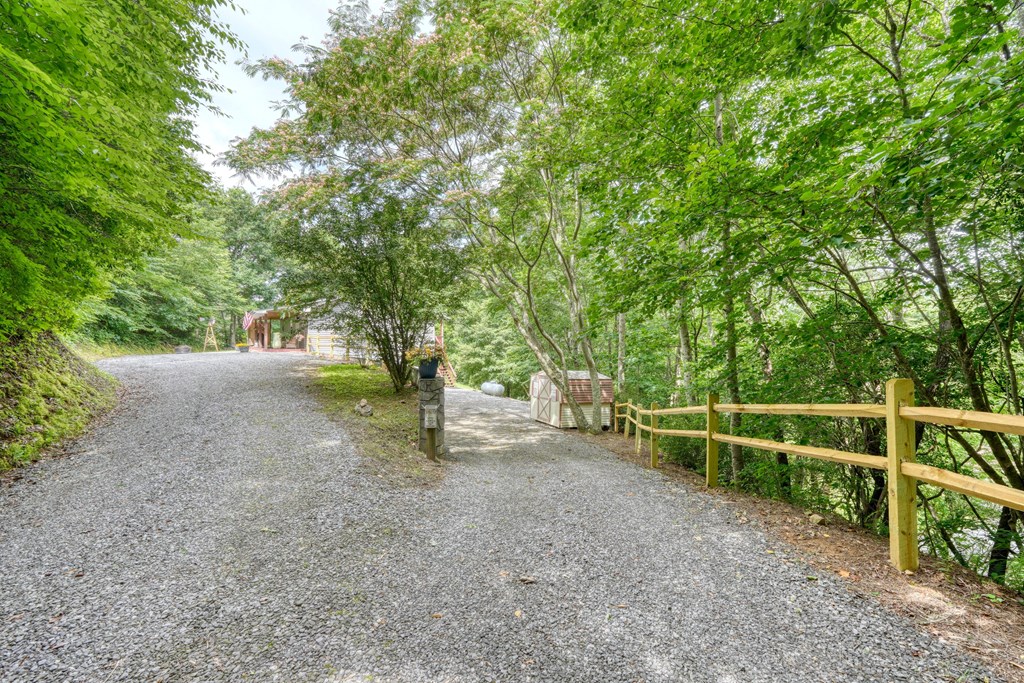 2228 Walls Mount Road Hiawassee, GA 30546 - Photo 43 of 53