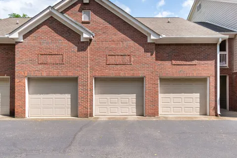 $324,900 | 6820 Highway 70 South, Unit 403, Nashville, TN 37221