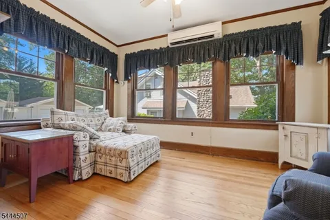 $649,000 | 16 Arlington Avenue, Caldwell, NJ 07006