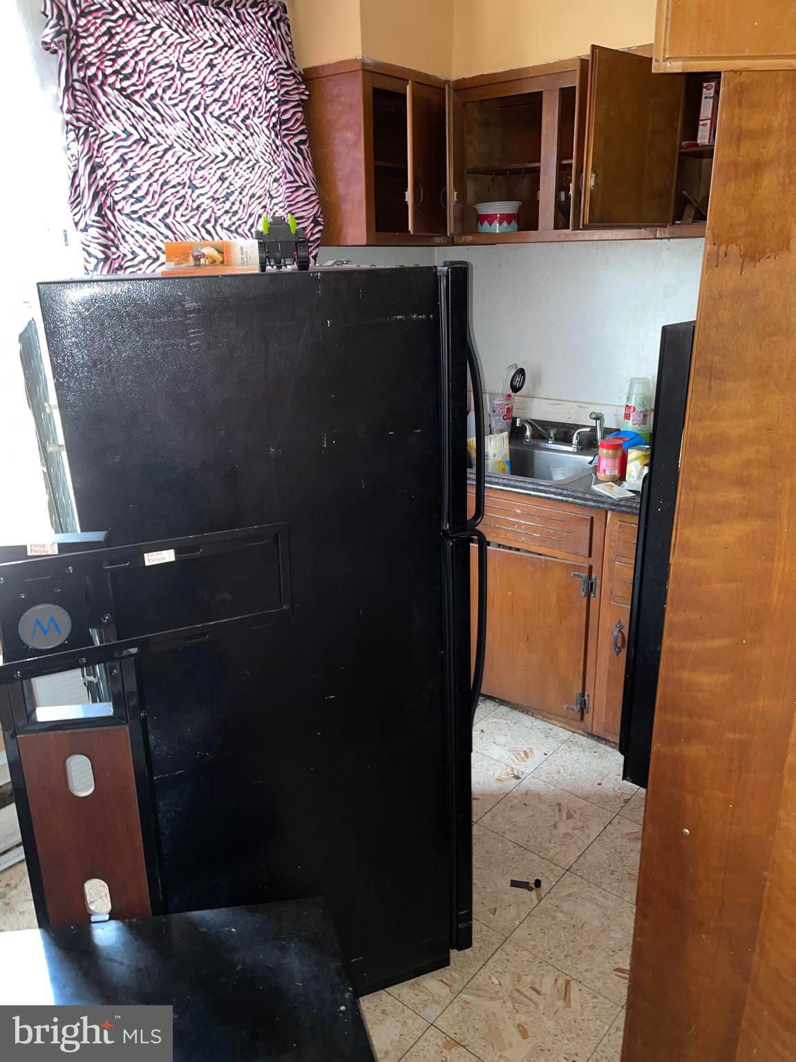 440 Long Lane Upper Darby, PA 19082 - Photo 5 of 7