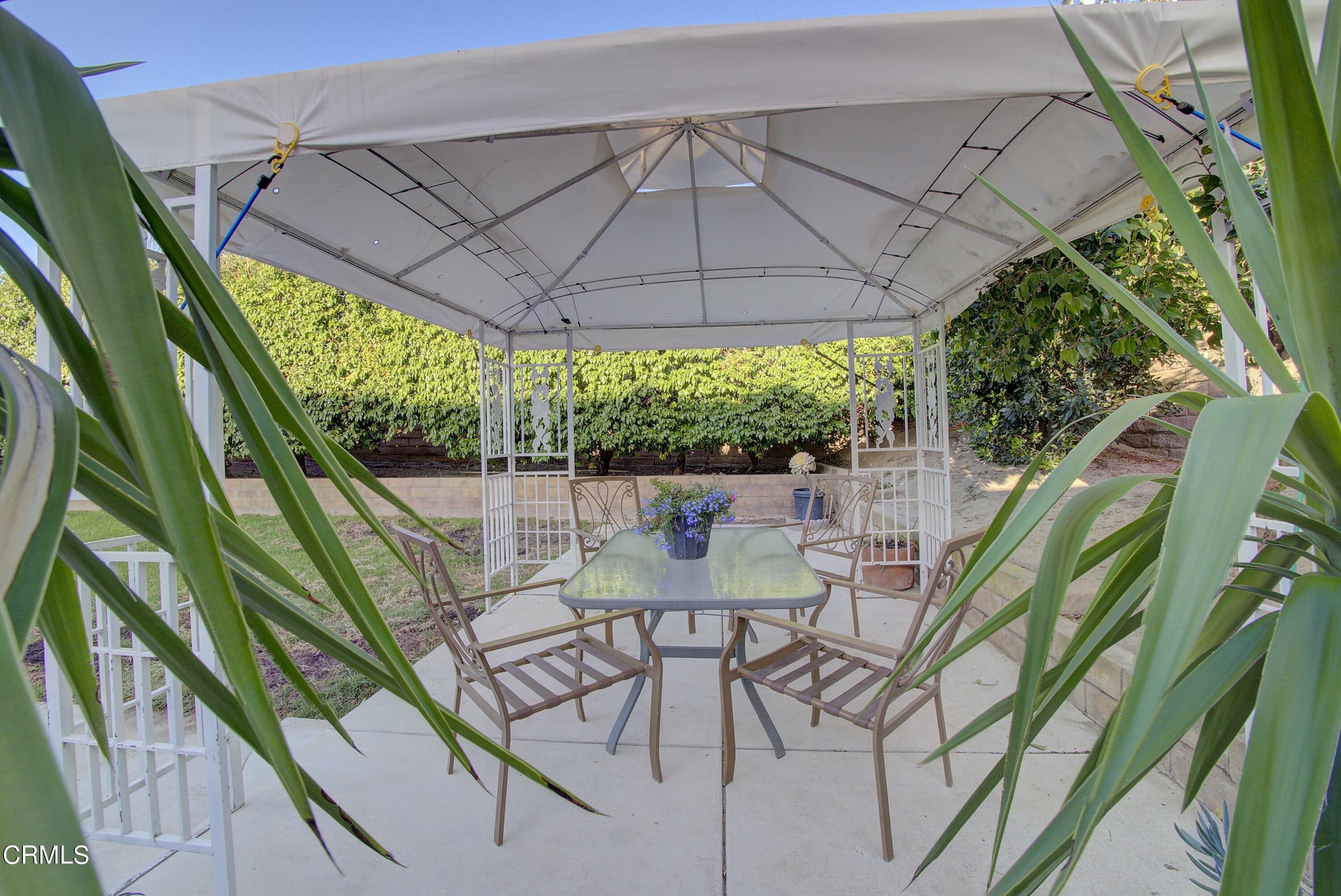 2606 Wheatfield Circle Simi Valley, CA 93063 - Photo 27 of 60 P3670056_57_58_59_60_61_62Interior01